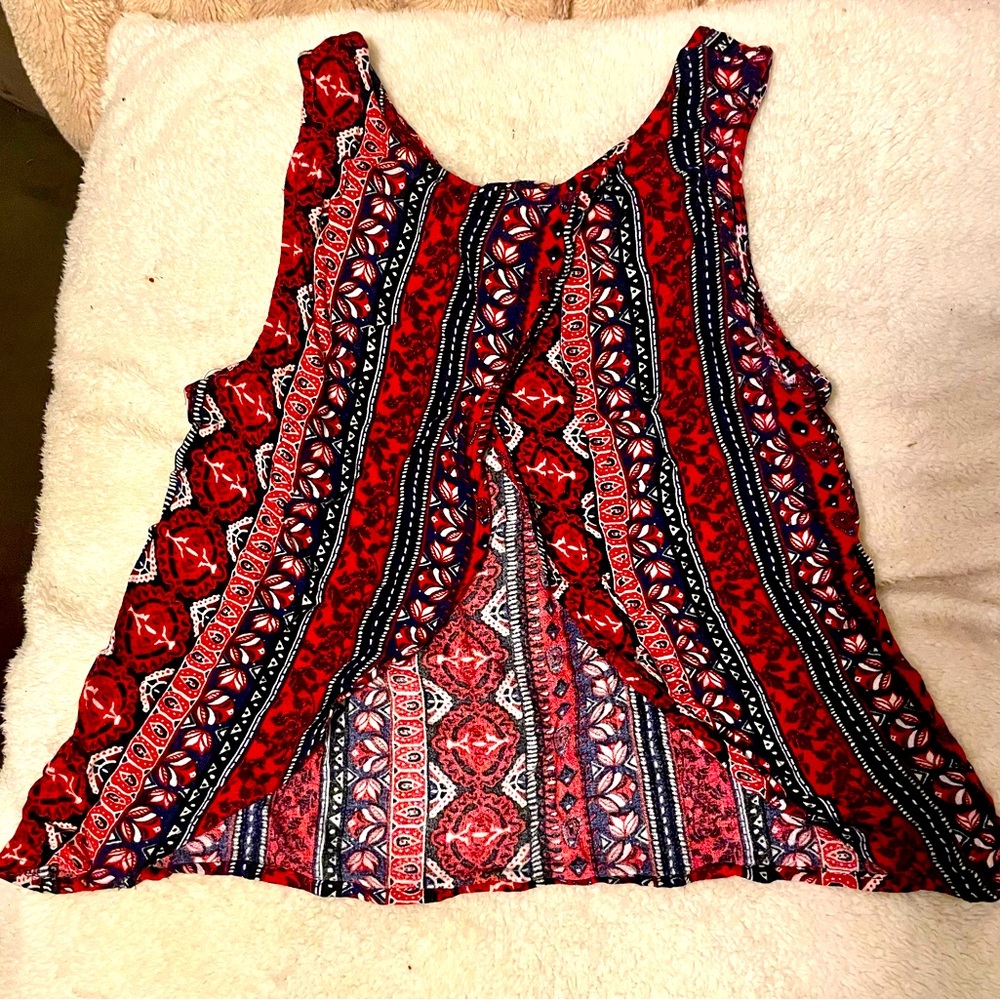 H&M Divided Split Back Top - Picture 2 of 4
